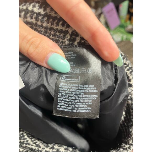 H&M Plaid Tweed Mini Skirt - Picture 5 of 5